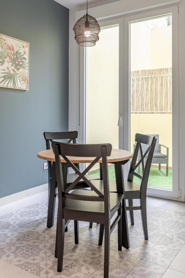 Chic & Comfortable Apartment, Private Terrace Valencia Exterior photo